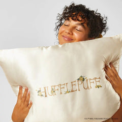 Kitsch x Harry Potter Satin Pillowcase in Hufflepuff 4 Pack