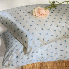 Satin Pillowcase in Pearlized Cream & Coastal Blue Print 4 Pack